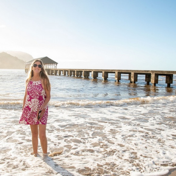 Meet your Posher, Deb - Picture 2 of 3